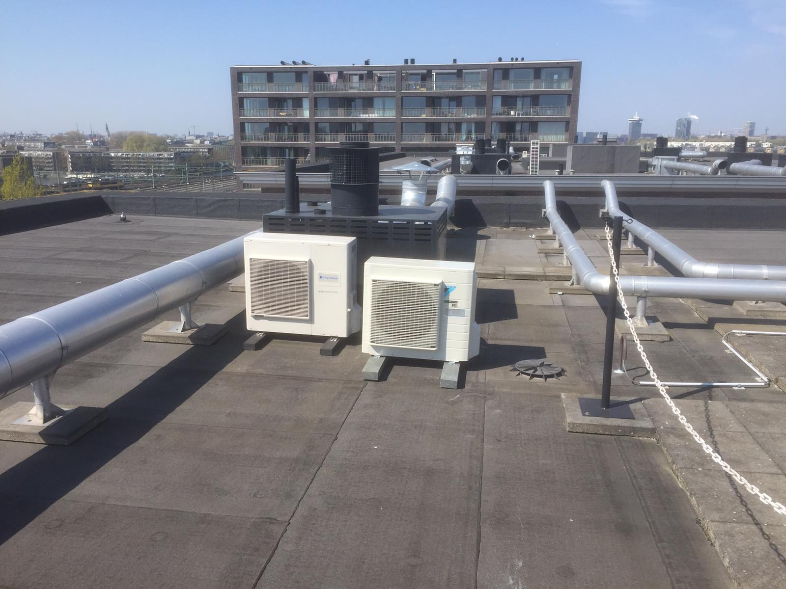 Spruijt Klimaat - Airconditioning beddenzaak Amsterdam Bed Habits buitenunit