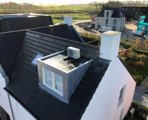 Buiten unit dakkapel airco systeem Buiten unit dakkapel airco systeem