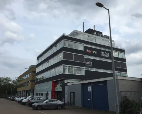 Hoofdkantoor Tin Can airco plaatsing