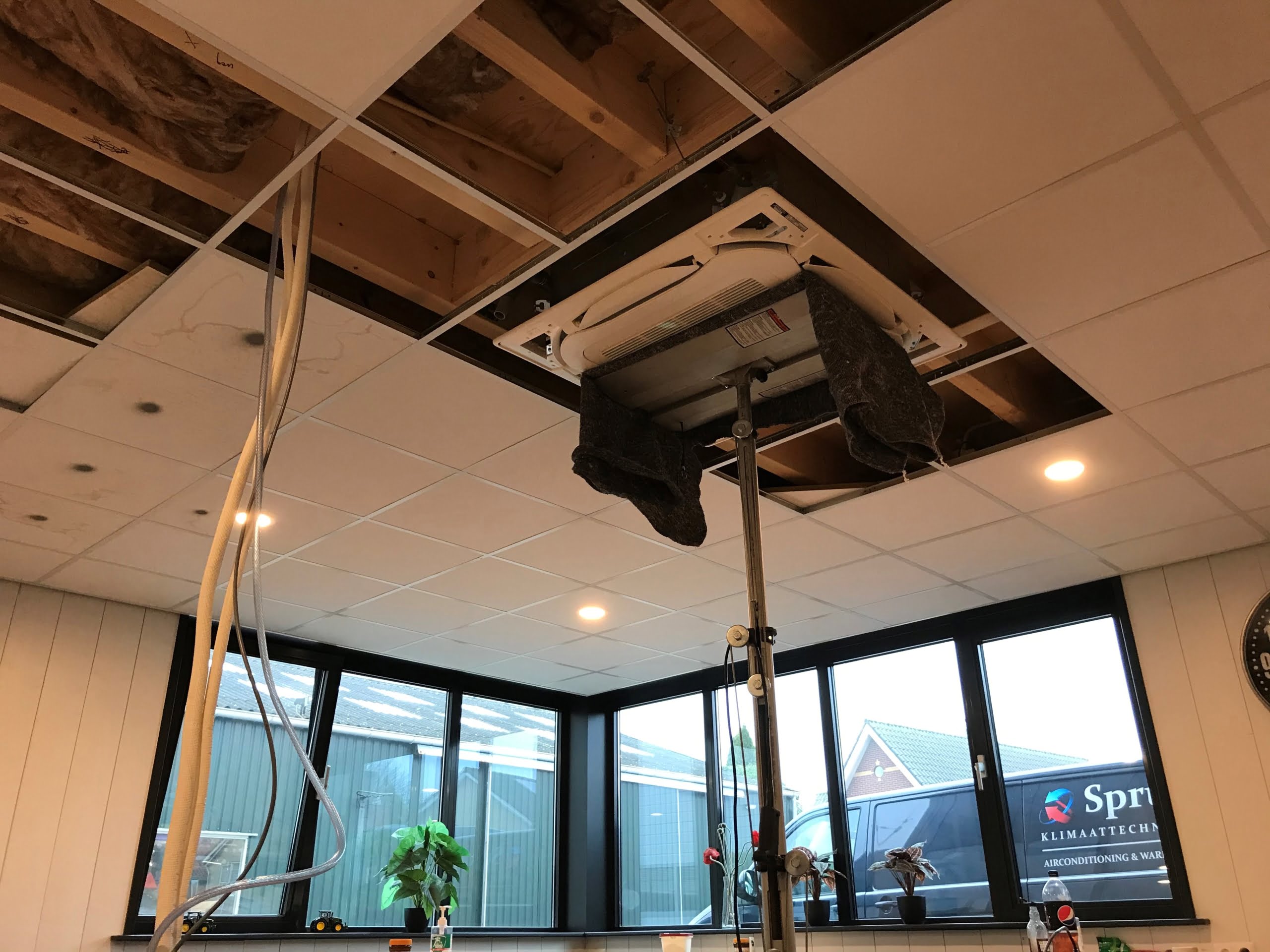 Plafond inbouwmodel kantine