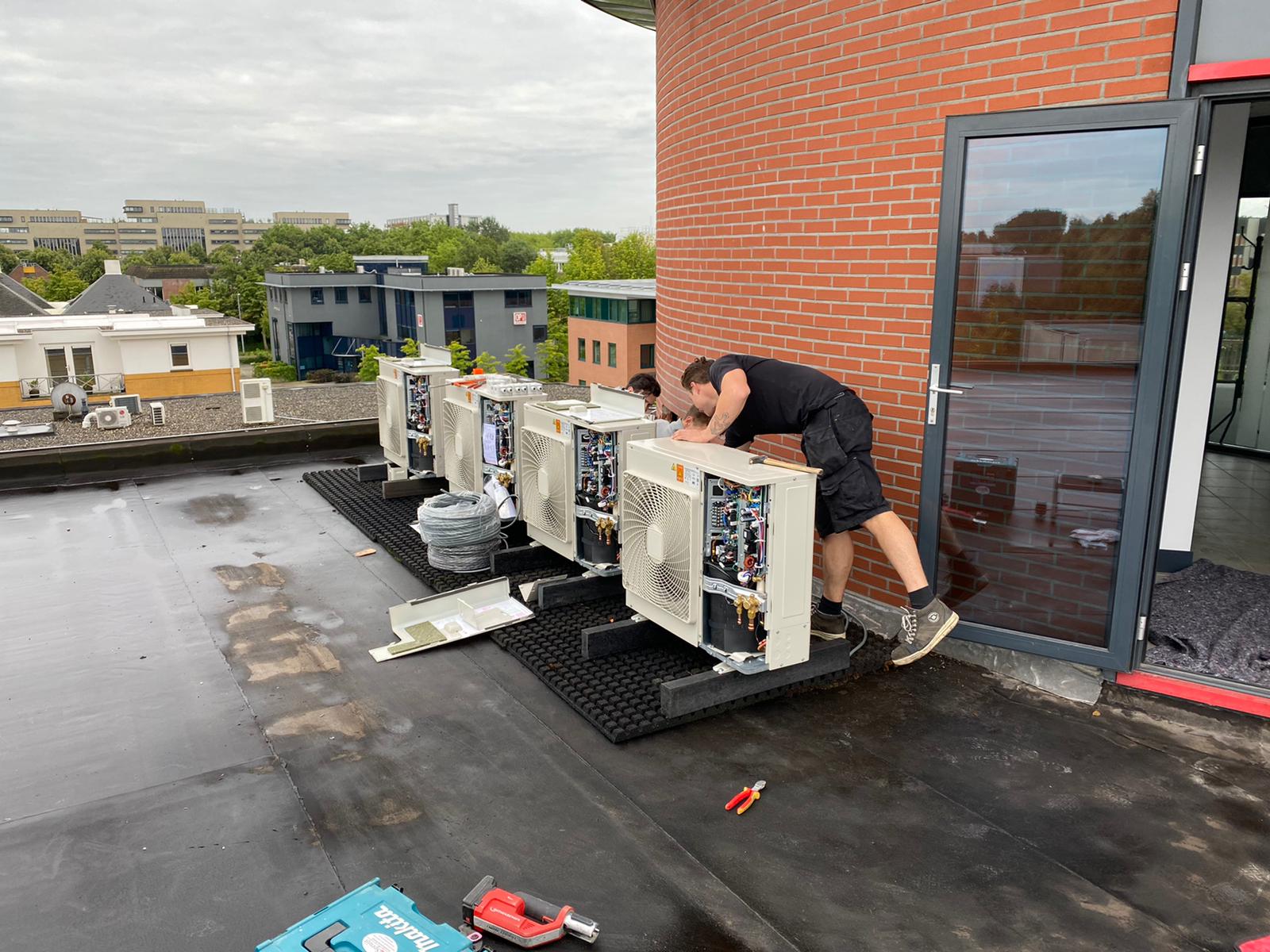 cd6594d0-8311-4458-a526-e253b944b4f0