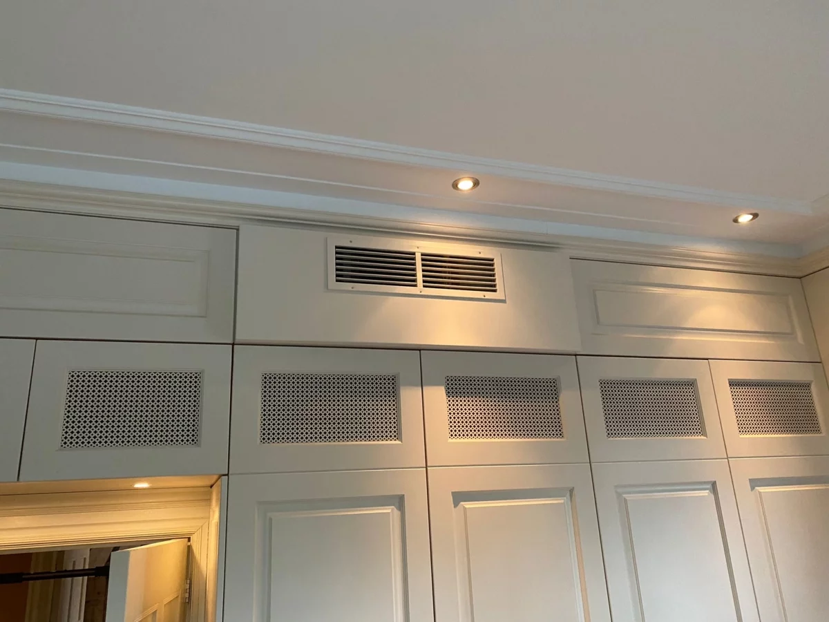 maatwerk inbouwkast met ingebouwde airco