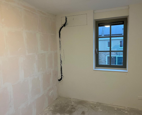 Installatie van een airco in Oosthuizen met onzichtbare leidingen