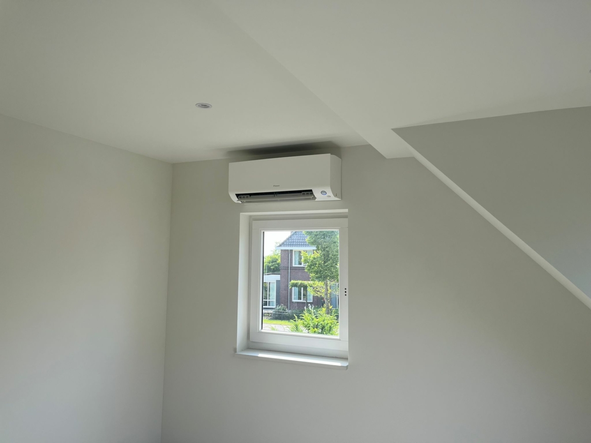 WhatsApp Image 2025-10-14 at 20.25.30 (2)